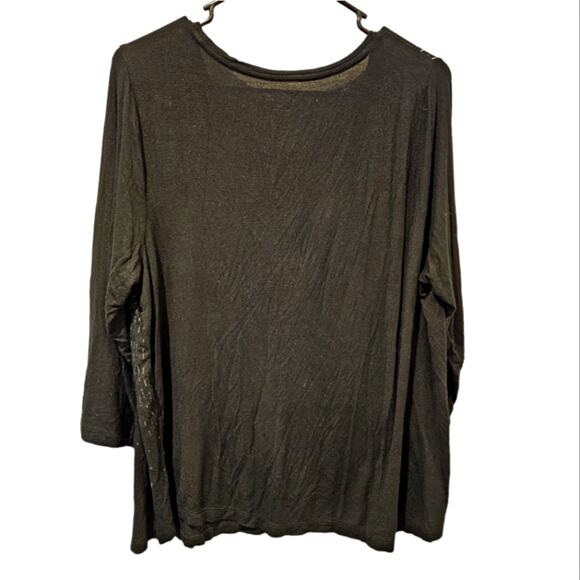 APT 9 Elbow Length Top with Gold Toned Accents Dripping into a Gray on Front OX - Picture 2 of 8